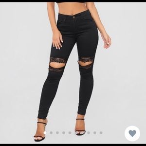 Fashion nova black skinny jeans